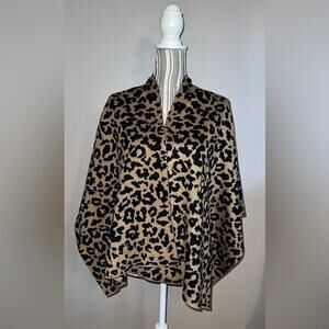 TOP IT OFF WOMENS WRAP NWT